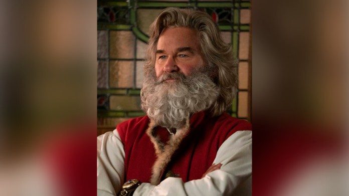 Kurt Russell regresa con la interpretación de su exótico Papá Noel