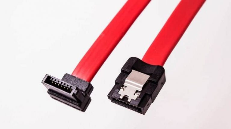 Que es el conector SATA y para que sirve - R Marketing Digital