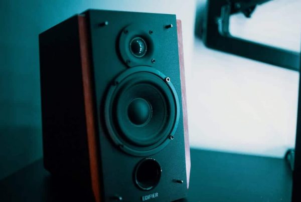 enceinte-musique-7735706-5930558-jpg