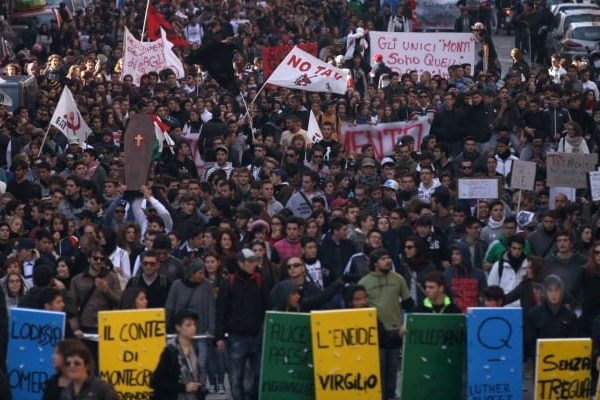 unemployment-in-italy2-5027283-7686078-jpg