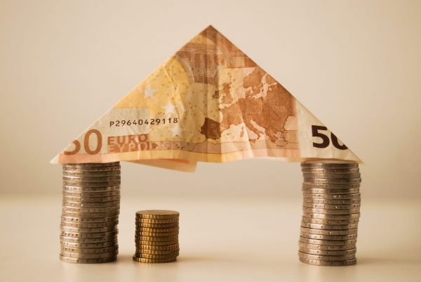 money-1017463_1280-6337712-8766022-jpg